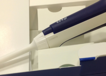 Adjustable Pipette (0.5-50)
